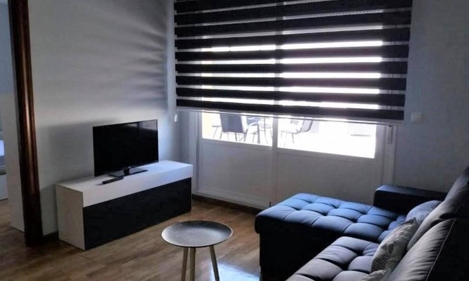 Milagro Appartement | Apartment 'Miralrio 2' with Private Terrace, Wi-Fi and Air Conditioning