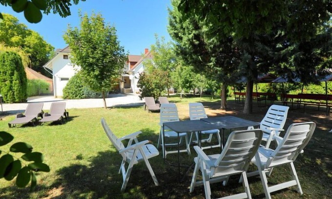 Balatonszemes Appartement | Appartement Moni 2 by Interhome
