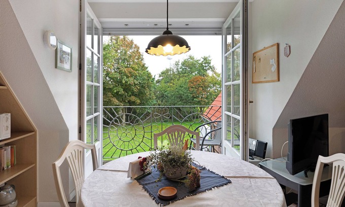 Nordstrand Appartement | Appartement 'Mühlenblick' avec terrasse privée, jardin partagé et balcon