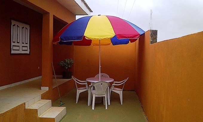 Libreville Appartement | APARTMENT N*2 PIECE OF FURNITURE OKALA TYPE F2