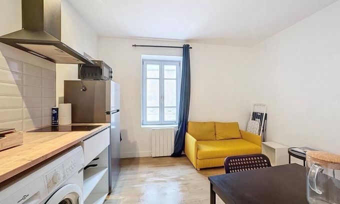 La Gare Appartement | Appartement proche gare 3 pers N4