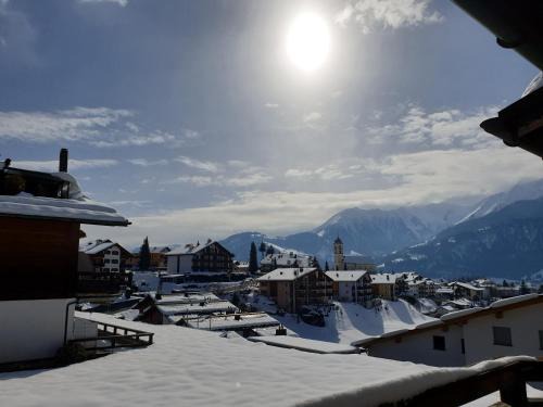 Laax Appartement | Apartment near Laax Lake
