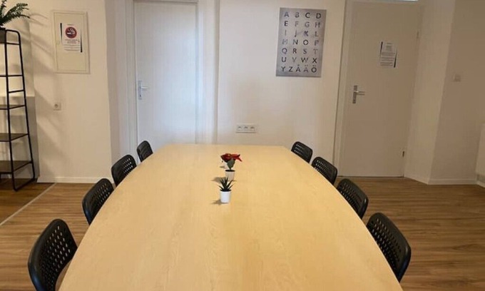 Deutsch Wagram Appartement | Apartment near the station