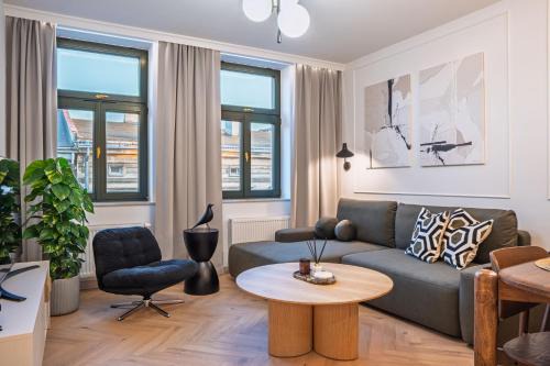 Stradom Appartement | Apartment next to Wawel, Premium Stay in Central Krakow by Koletek 3