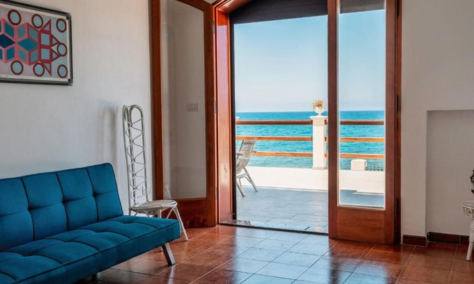 Marina di Caronia Appartement | Apartment Nina by Interhome