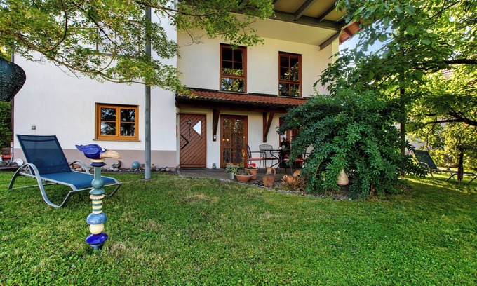 Adelhausen Appartement | Appartement "Nussbäumle" avec terrasse privée, jardin partagé et Wi-Fi