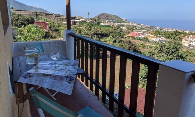 Las Arenas Appartement | Appartement sur une finca verte avec vue sur la mer et les montagnes