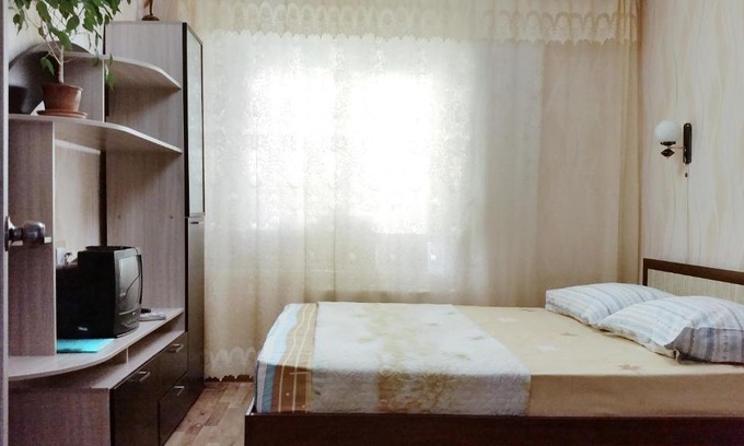 Nizhnyaya Istekayevka Appartement | Apartment on Saburova 7