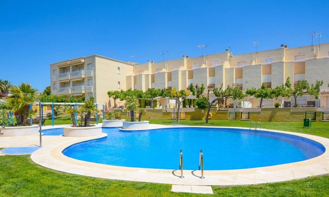 El Roc de Sant Gaieta Appartement | Appartement en bord de mer avec espace commun et piscine