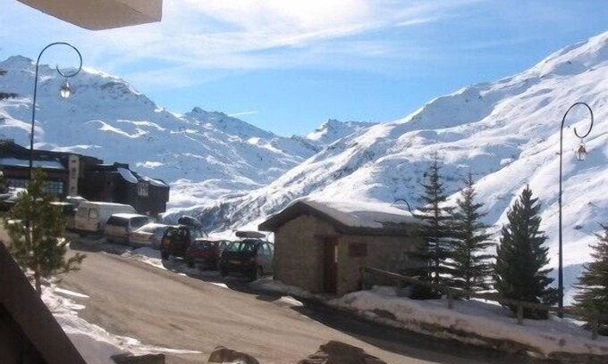 Les Bruyeres Appartement | Appartement au pied des pistes station les menuires proche toutes commoditées