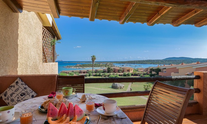 Golfo di Marinella Appartement | Appartement avec piscine et vue sur la mer wi fi plage 100m