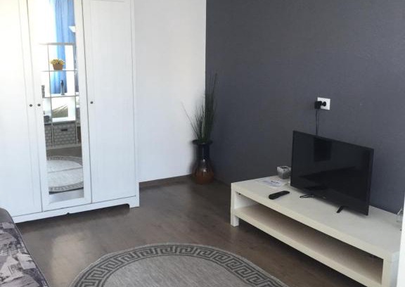 Dachnoe Appartement | Apartment on Veteranov 11