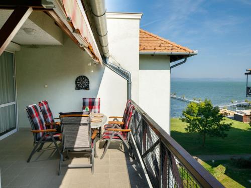 Balatonoszod Appartement | Apartment Pamela by Interhome