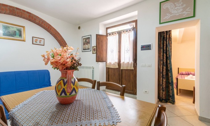 Cortona Maison | Appartement "Papà Giuseppe La Stalla" avec piscine partagée et Wi-Fi