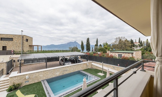 Albisano Appartement | Appartement 'Passioncasa' avec vue sur les montagnes, Wi-Fi et climatisation