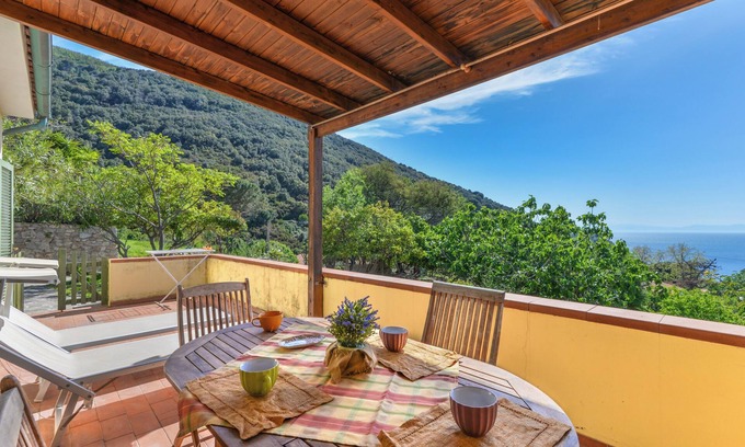Zanca Appartement | Appartement 'Pettirosso Casa Vai' avec vue sur mer, Wi-Fi et climatisation