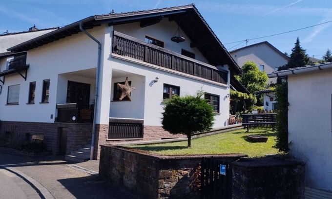 Mettlach Appartement | Apartment Pia - apartment/apartment, shower, WC, 2 bedrooms