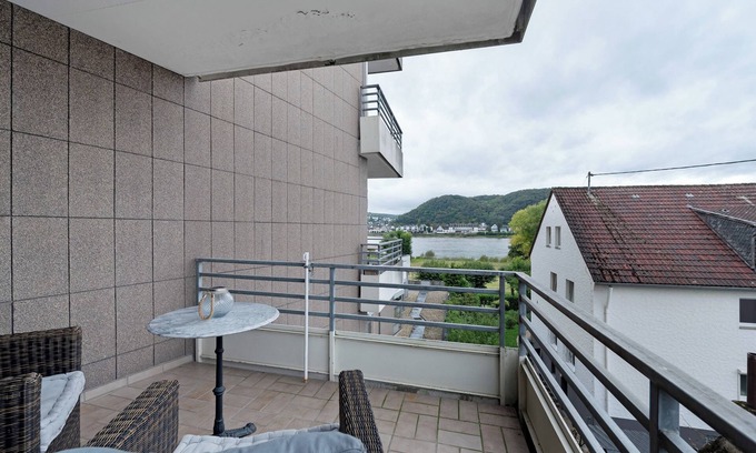 Bad Hoenningen Appartement | Appartement "Rheinblick" avec terrasse et balcon partagés