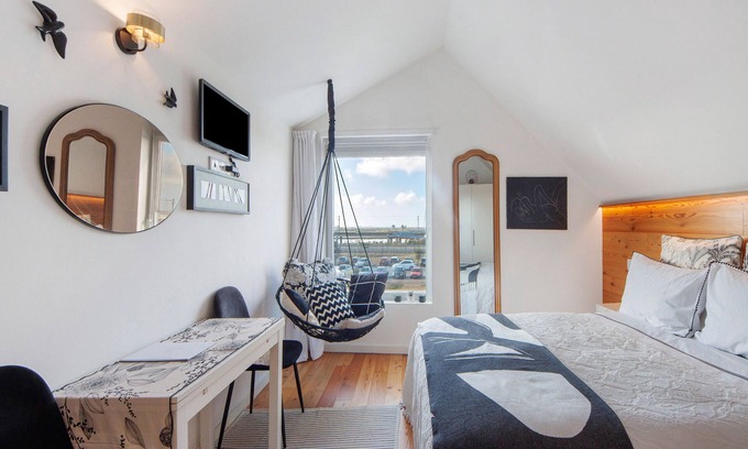 Aveiro Appartement | Apartment 'Ria' with Wi-Fi and Air Conditioning