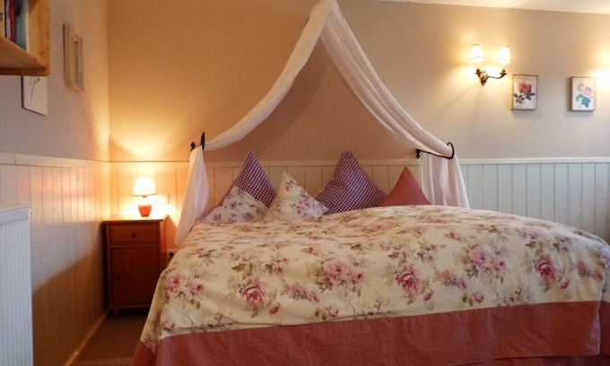 Gorisried Appartement | Apartment Rosenrot "small but nice"