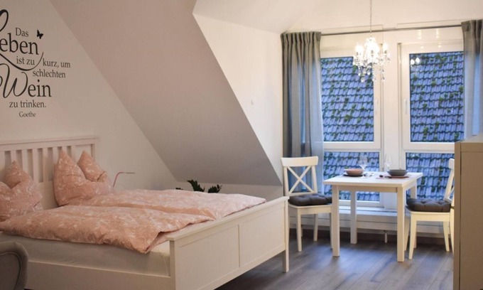 Oestrich-Winkel Appartement | Apartment Rosina 2 adults and 1 child up to 4 years - Ferienwohnung Weingut Kurt Bug
