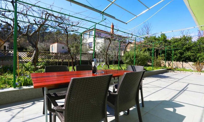 Vozilici Appartement | Apartment Rozman