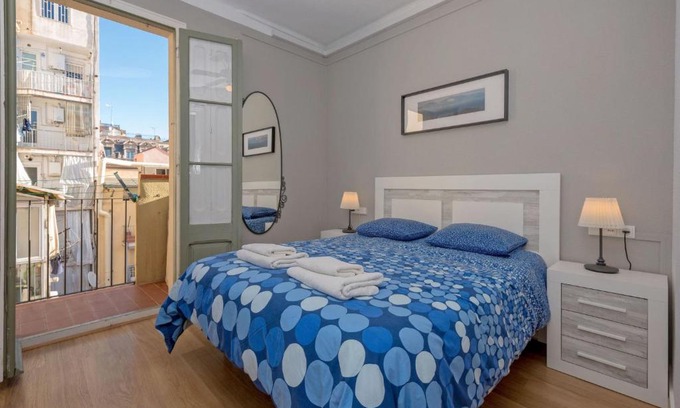 el Camp d'en Grassot i Gracia Nova Appartement | Apartment Sagrada Familia Grassot - Industria by Interhome