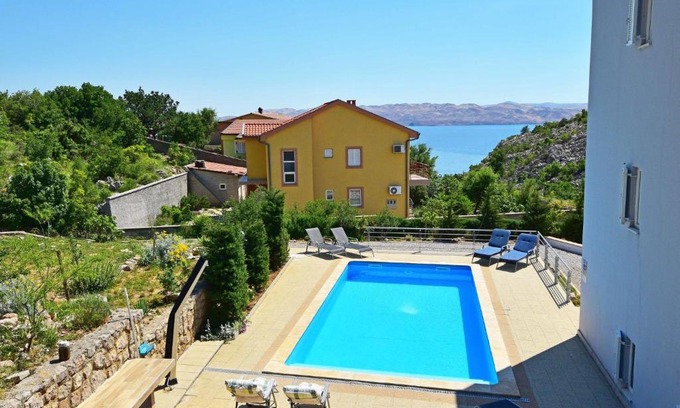 Ribarica Appartement | Apartment Sani-3 by Interhome