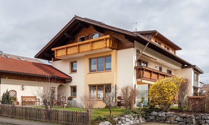 Schraden Appartement | Appartement "Schloßberg" avec vue sur les montagnes, balcon et Wi-Fi