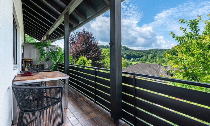 Egloffstein Appartement | Appartement "Schlossblick" avec terrasse privée, balcon et Wi-Fi