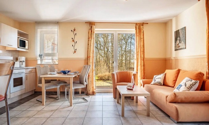 Buschvitz Appartement | Appartement "Schwalbennest" avec terrasse partagée, jardin partagé et Wi-Fi