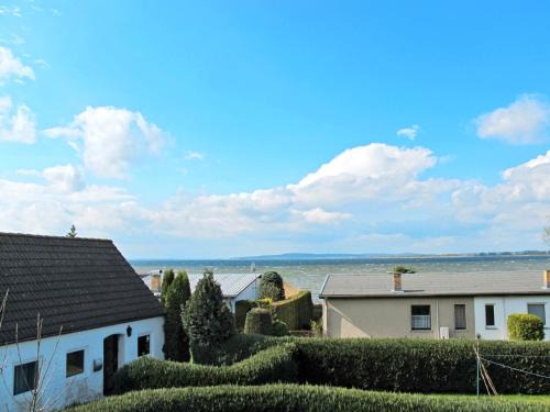 Verchen Appartement | Apartment Seeblick by Interhome
