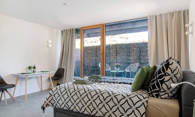 Ohningen Appartement | Appartement 'Seenahes C1 In Öhningen' avec terrasse partagée et Wi-Fi