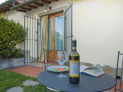 Bucine Appartement | Apartment Simone by Interhome