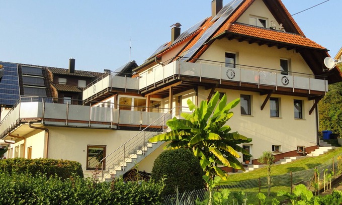 Elzach Appartement | Apartment 'Sonnenterrasse' with Shared Garden and Wi-Fi
