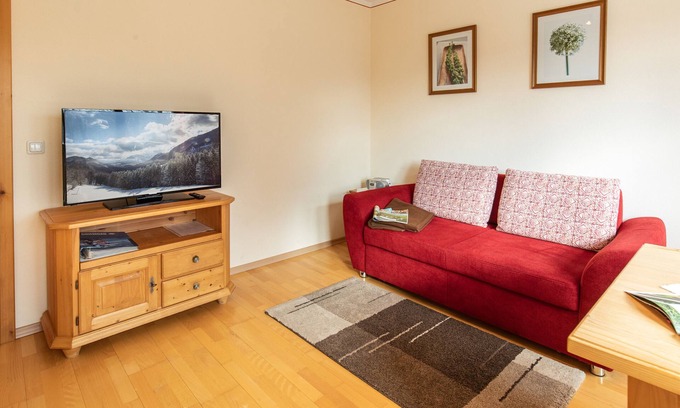 Ruhpolding Appartement | Ferienwohnung -Sophia- (34qm), Balkon, Kochnische, 1 Schlaf- und 1 Wohnzimmer, max 2 Personen