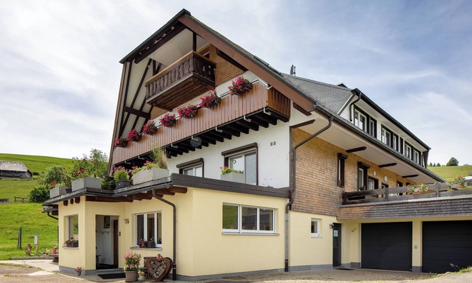 Hofsgrund Appartement | Appartement 'Sport Rees - Ferienwohnung Stefanie' avec vue sur la montagne, terrasse et Wi-Fi