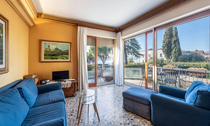 Barbarano Appartement | Appartement 'Spiaggia D'oro Lake View' avec vue sur le lac, Wi-Fi et climatisation