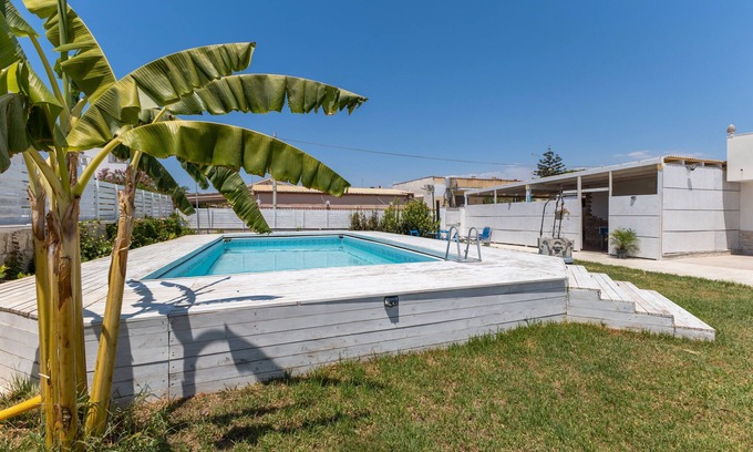 Granelli Appartement | Appartement 'Stella Marina' avec piscine partagée, Wi-Fi et climatisation