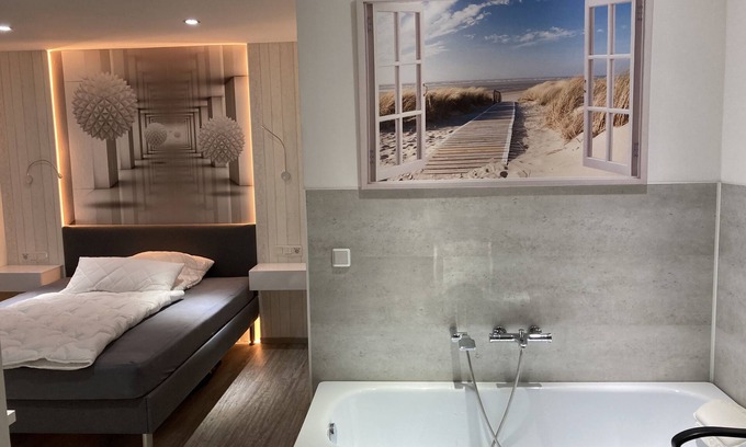 Leverkusen Appartement | Appartement-Supérieure-Salle de bain privée séparée-Vue sur Jardin-Zimmer 102