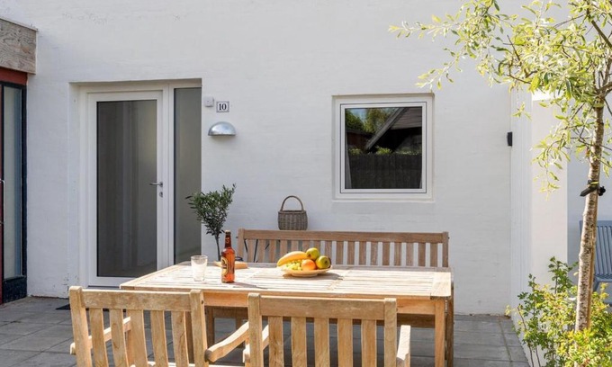 Skagen Appartement | Apartment Sylwia - 800m from the sea by Interhome