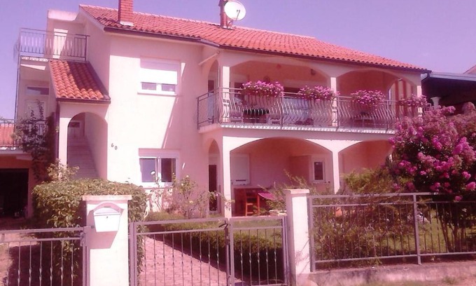 Flengi Appartement | Apartment Tanja