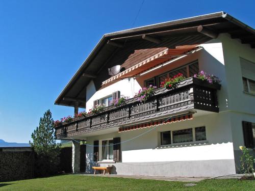 Alvaschein Appartement | Apartment Tanno by Interhome