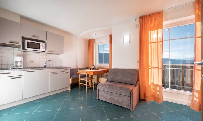 Terento Appartement | Appartement "Treyer 5 Typ A" avec vue sur les montagnes, Wi-Fi, balcon et jardin