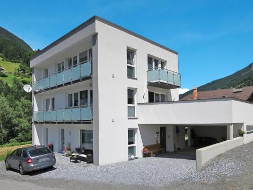 See Appartement | Apartment Tschiderer by Interhome