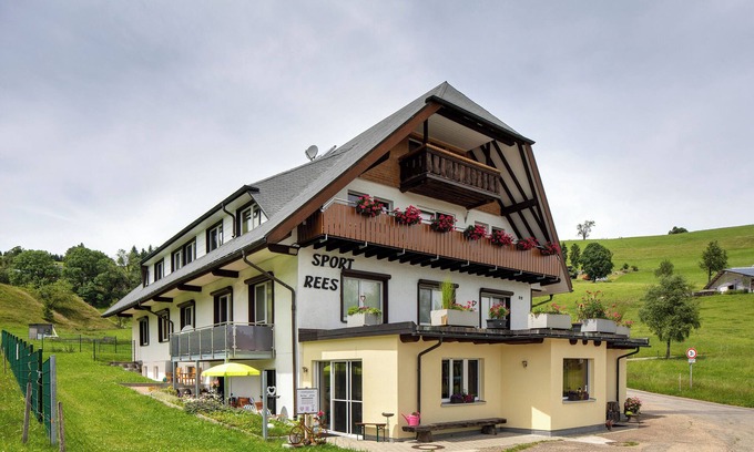 Hofsgrund Appartement | Appartement "Ulrich" avec vue sur les montagnes, terrasse partagée et Wi-Fi