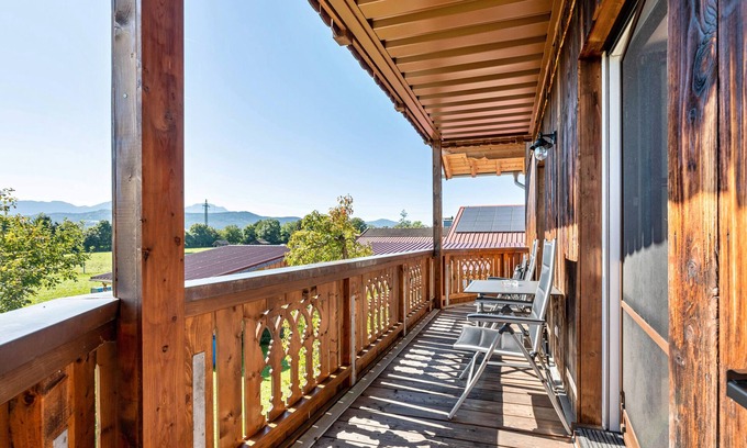 Freilassing Appartement | Appartement "Untersbergblick" avec vue sur les montagnes, balcon et Wi-Fi