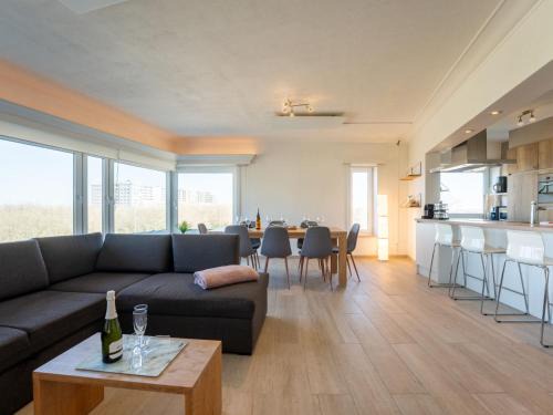 Middelkerke Appartement | Apartment Verona by Interhome