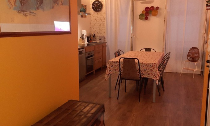 Le Camas Appartement | Appartement très bien situé proche centre ville & Vieux Port, le quartier Panier