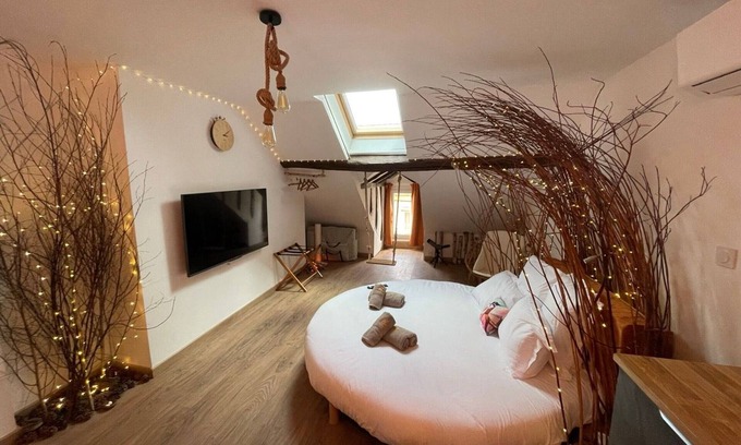 Vierzon Appartement | Apartment Vierzon, studio flat, 2 persons